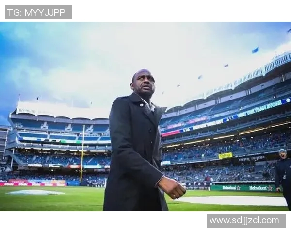 足球出身球星如何在退役后成功转型成教练与企业家